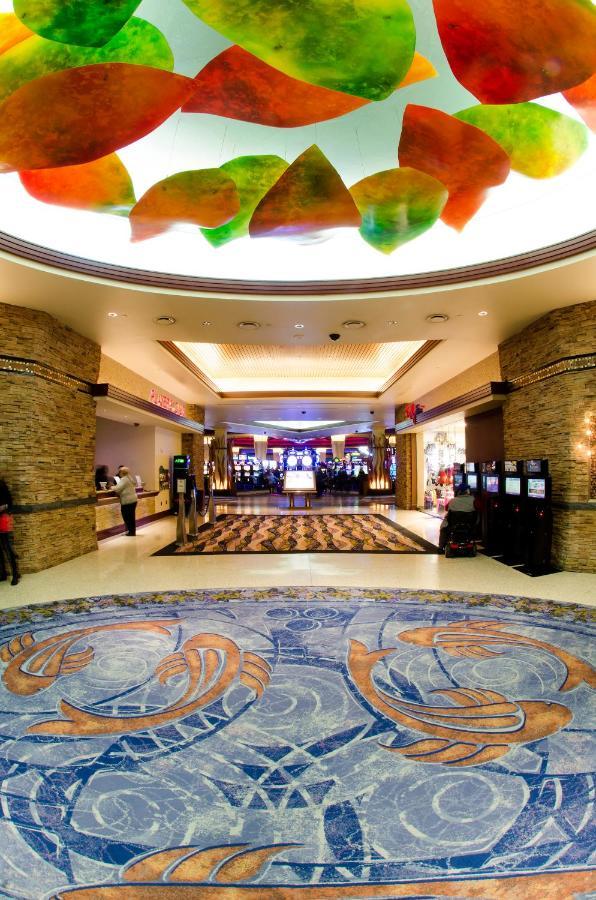 Mohegan Pennsylvania - Adults Only ويلكس بار المظهر الخارجي الصورة
